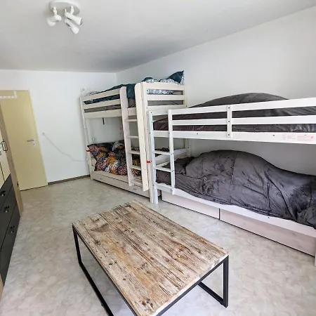 Petit Trianon 1,3 - Grosses Familiennest Komplett Renoviert Apartmán